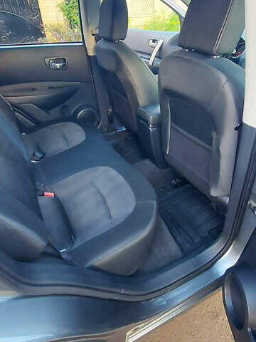 Серый Ниссан Кашкай, объемом двигателя 1.5 л и пробегом 216 тыс. км за 10600 $, фото 23 на Automoto.ua