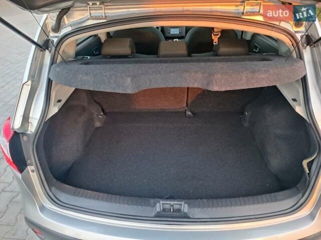 Сірий Ніссан Кашкай, об'ємом двигуна 2 л та пробігом 174 тис. км за 10900 $, фото 13 на Automoto.ua