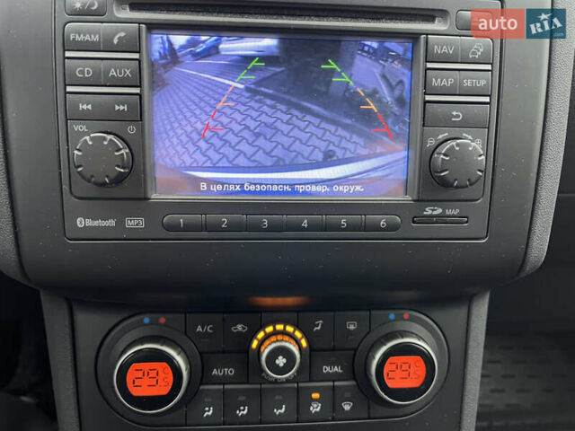 Серый Ниссан Кашкай, объемом двигателя 2 л и пробегом 186 тыс. км за 10999 $, фото 19 на Automoto.ua