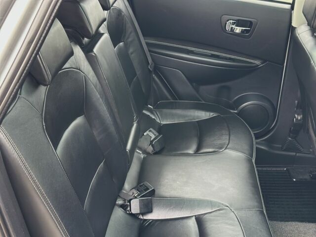 Сірий Ніссан Кашкай, об'ємом двигуна 2 л та пробігом 232 тис. км за 11450 $, фото 14 на Automoto.ua