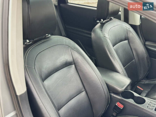Сірий Ніссан Кашкай, об'ємом двигуна 2 л та пробігом 232 тис. км за 11450 $, фото 36 на Automoto.ua