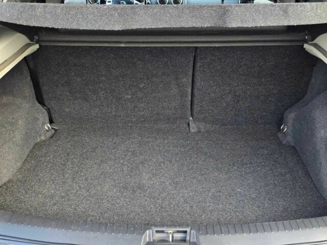 Серый Ниссан Кашкай, объемом двигателя 2 л и пробегом 195 тыс. км за 9999 $, фото 22 на Automoto.ua