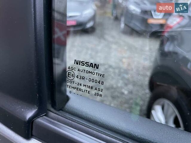 Сірий Ніссан Кашкай, об'ємом двигуна 1.5 л та пробігом 218 тис. км за 12000 $, фото 58 на Automoto.ua