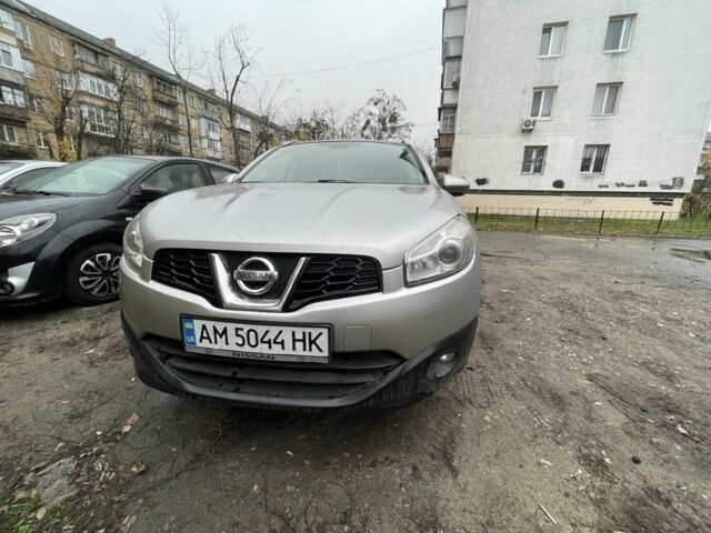 Серый Ниссан Кашкай, объемом двигателя 1.5 л и пробегом 247 тыс. км за 9700 $, фото 5 на Automoto.ua