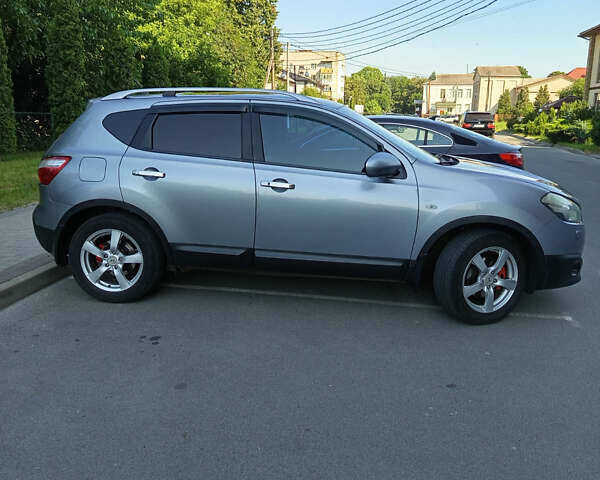 Сірий Ніссан Кашкай, об'ємом двигуна 2 л та пробігом 197 тис. км за 9800 $, фото 2 на Automoto.ua