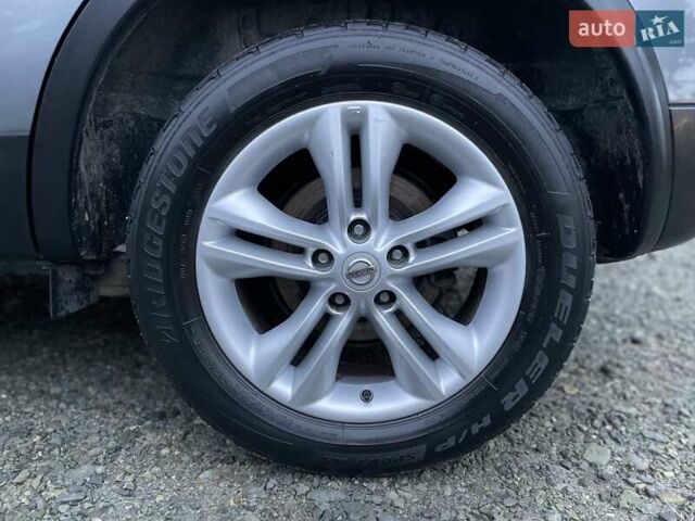 Сірий Ніссан Кашкай, об'ємом двигуна 1.5 л та пробігом 218 тис. км за 12000 $, фото 49 на Automoto.ua