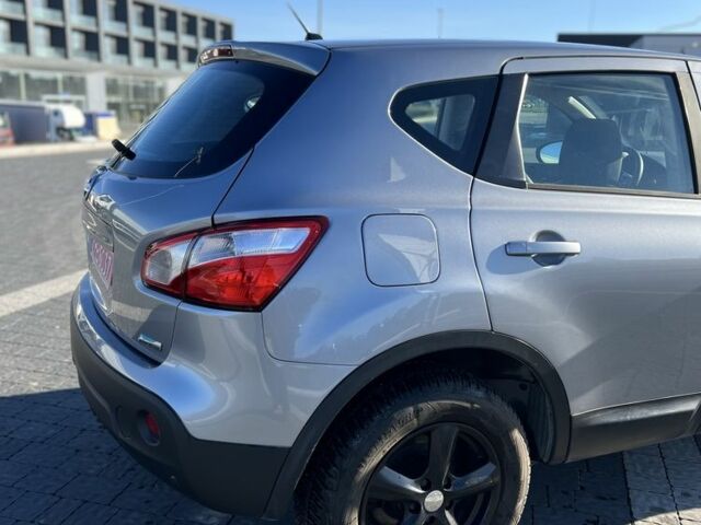 Серый Ниссан Кашкай, объемом двигателя 0 л и пробегом 196 тыс. км за 8700 $, фото 9 на Automoto.ua