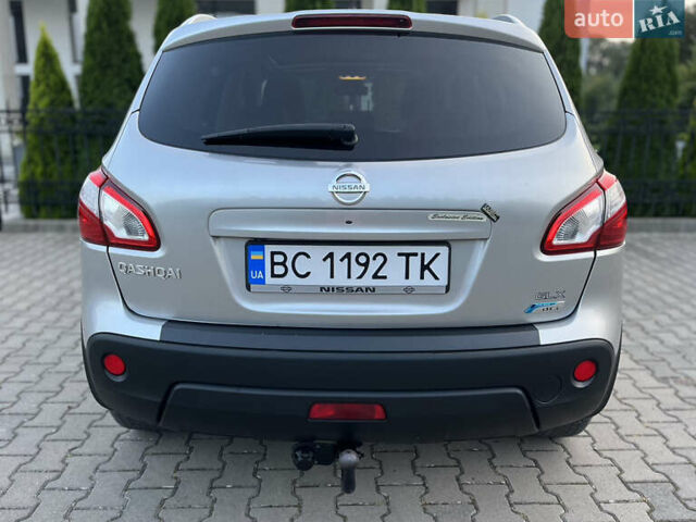 Серый Ниссан Кашкай, объемом двигателя 1.46 л и пробегом 188 тыс. км за 10400 $, фото 27 на Automoto.ua