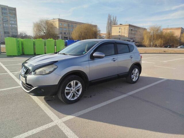 Серый Ниссан Кашкай, объемом двигателя 1.5 л и пробегом 250 тыс. км за 9000 $, фото 13 на Automoto.ua