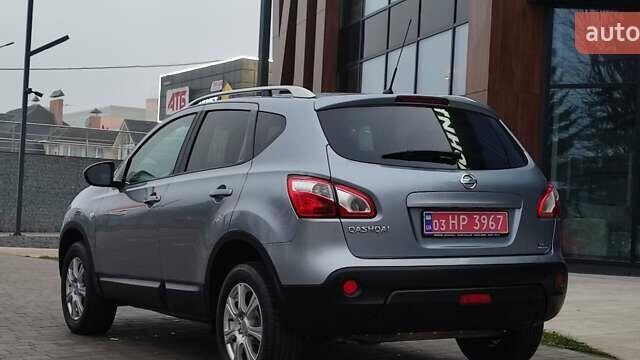 Серый Ниссан Кашкай, объемом двигателя 1.5 л и пробегом 238 тыс. км за 9400 $, фото 2 на Automoto.ua