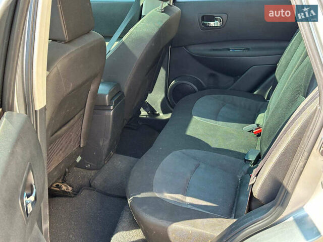 Сірий Ніссан Кашкай, об'ємом двигуна 2 л та пробігом 156 тис. км за 11440 $, фото 13 на Automoto.ua