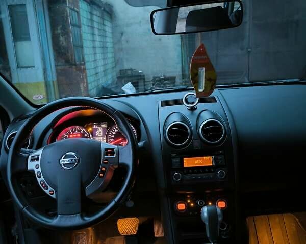 Сірий Ніссан Кашкай, об'ємом двигуна 2 л та пробігом 188 тис. км за 10999 $, фото 3 на Automoto.ua