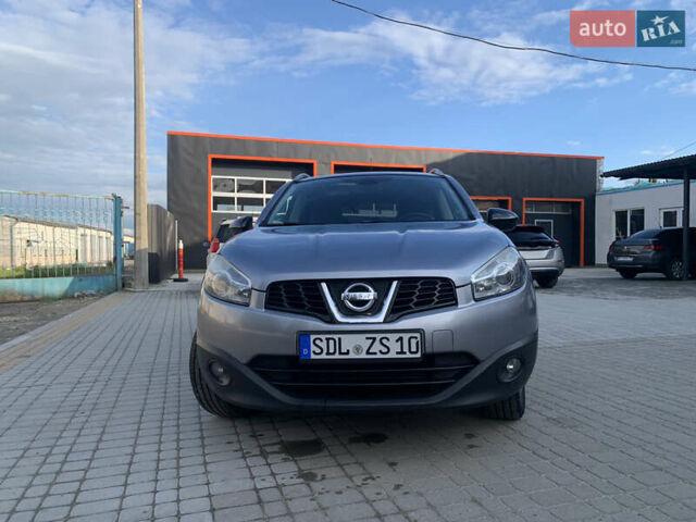 Серый Ниссан Кашкай, объемом двигателя 1.5 л и пробегом 175 тыс. км за 9799 $, фото 2 на Automoto.ua