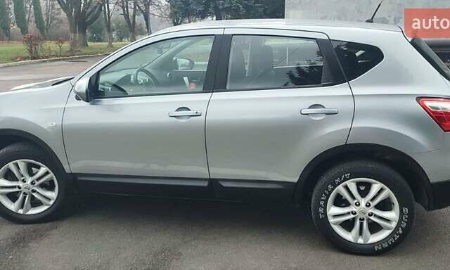 Серый Ниссан Кашкай, объемом двигателя 1.5 л и пробегом 230 тыс. км за 9700 $, фото 20 на Automoto.ua