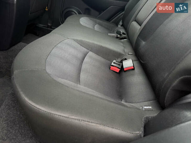 Сірий Ніссан Кашкай, об'ємом двигуна 1.5 л та пробігом 192 тис. км за 9200 $, фото 81 на Automoto.ua