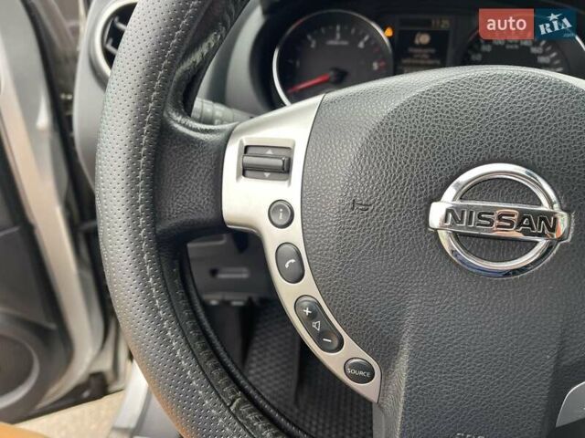 Сірий Ніссан Кашкай, об'ємом двигуна 1.46 л та пробігом 214 тис. км за 9900 $, фото 22 на Automoto.ua