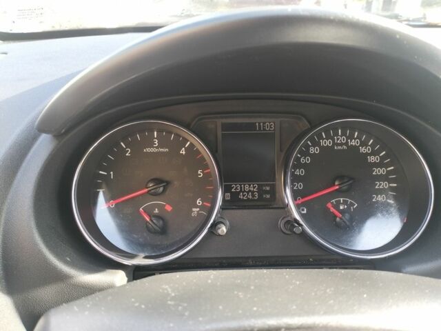 Серый Ниссан Кашкай, объемом двигателя 1.5 л и пробегом 232 тыс. км за 9100 $, фото 11 на Automoto.ua