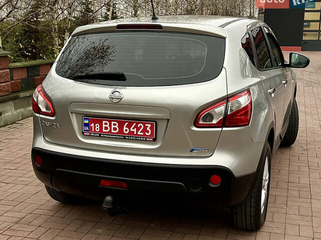 Сірий Ніссан Кашкай, об'ємом двигуна 1.5 л та пробігом 193 тис. км за 10199 $, фото 21 на Automoto.ua