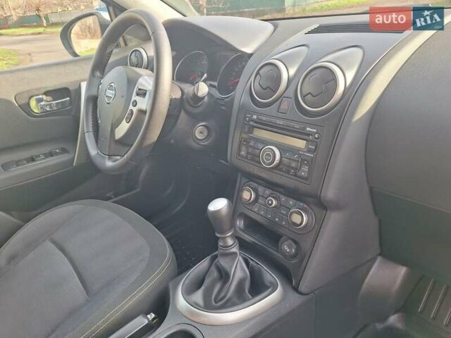 Серый Ниссан Кашкай, объемом двигателя 1.5 л и пробегом 218 тыс. км за 10250 $, фото 12 на Automoto.ua