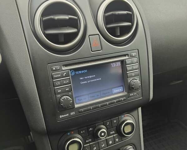 Серый Ниссан Кашкай, объемом двигателя 2 л и пробегом 185 тыс. км за 10500 $, фото 31 на Automoto.ua