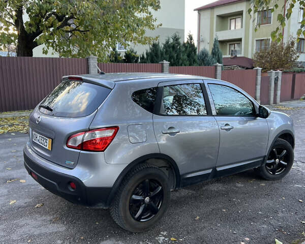 Ніссан Кашкай 2010 у Львові на Automoto.ua Сірий Ніссан Кашкай, об'ємом двигуна 1.5 л та пробігом 196 тис. км за 9650 $, фото 15 на Automoto.ua