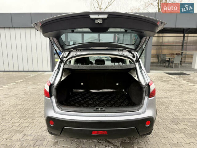 Сірий Ніссан Кашкай, об'ємом двигуна 1.5 л та пробігом 192 тис. км за 9200 $, фото 115 на Automoto.ua