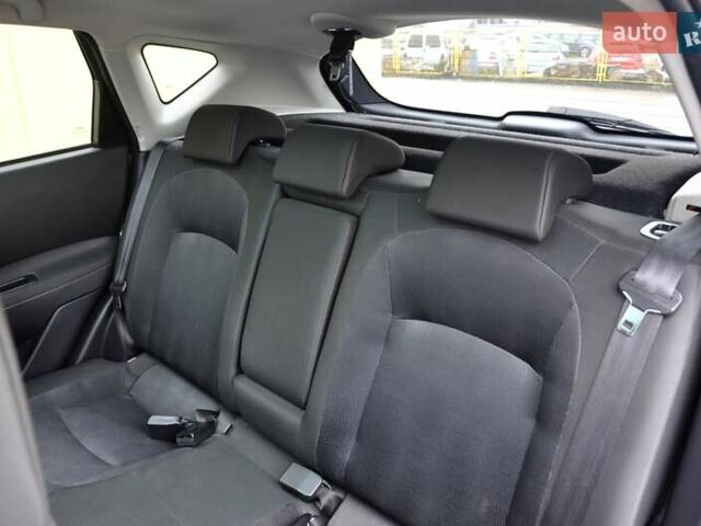 Серый Ниссан Кашкай, объемом двигателя 2 л и пробегом 154 тыс. км за 9600 $, фото 14 на Automoto.ua