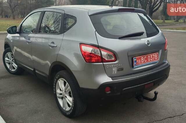 Серый Ниссан Кашкай, объемом двигателя 1.5 л и пробегом 230 тыс. км за 9700 $, фото 19 на Automoto.ua