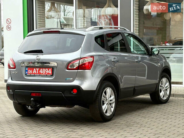 Сірий Ніссан Кашкай, об'ємом двигуна 1.5 л та пробігом 215 тис. км за 11599 $, фото 49 на Automoto.ua