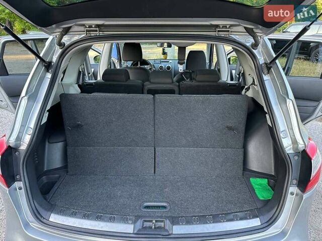 Сірий Ніссан Кашкай, об'ємом двигуна 2 л та пробігом 193 тис. км за 10500 $, фото 11 на Automoto.ua