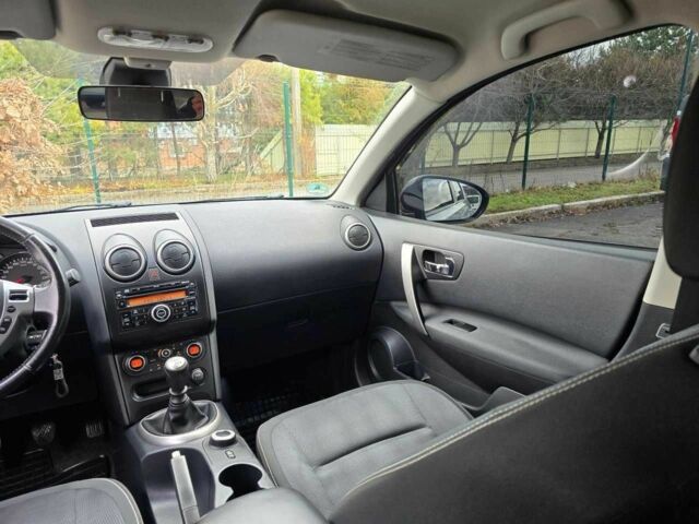 Серый Ниссан Кашкай, объемом двигателя 2 л и пробегом 195 тыс. км за 9999 $, фото 14 на Automoto.ua