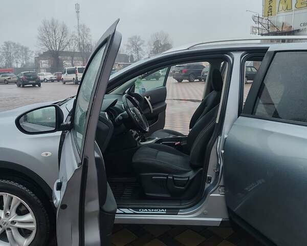 Серый Ниссан Кашкай, объемом двигателя 1.5 л и пробегом 217 тыс. км за 9500 $, фото 14 на Automoto.ua
