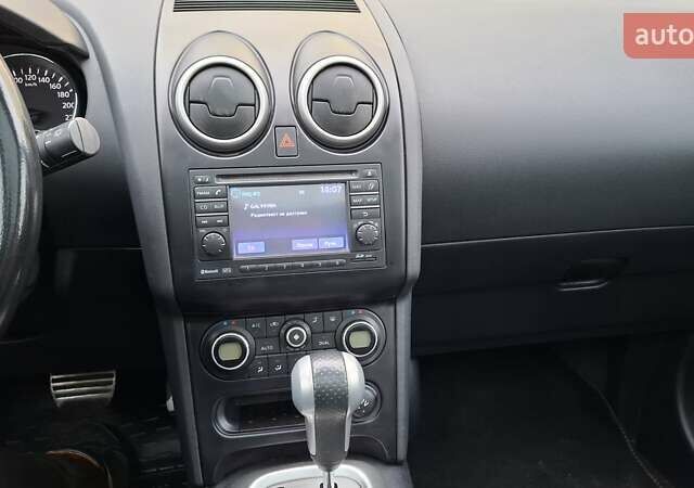 Серый Ниссан Кашкай, объемом двигателя 2 л и пробегом 223 тыс. км за 11900 $, фото 25 на Automoto.ua