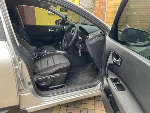 Серый Ниссан Кашкай, объемом двигателя 1.5 л и пробегом 160 тыс. км за 2999 $, фото 8 на Automoto.ua