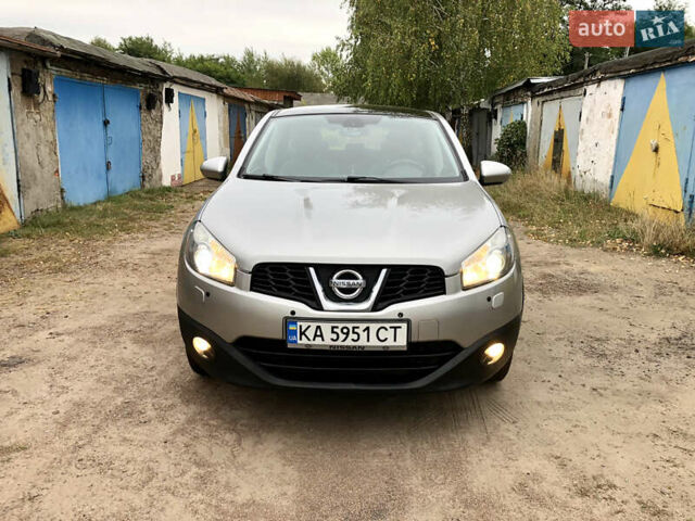 Сірий Ніссан Кашкай, об'ємом двигуна 2 л та пробігом 95 тис. км за 11199 $, фото 120 на Automoto.ua
