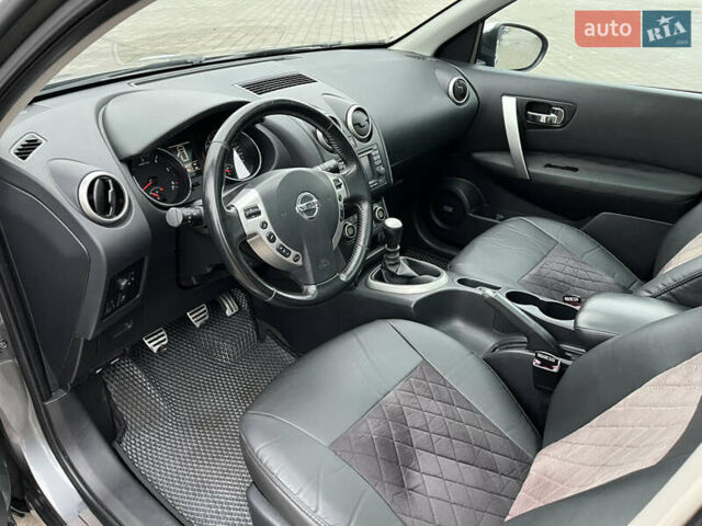 Серый Ниссан Кашкай, объемом двигателя 1.46 л и пробегом 165 тыс. км за 10200 $, фото 12 на Automoto.ua