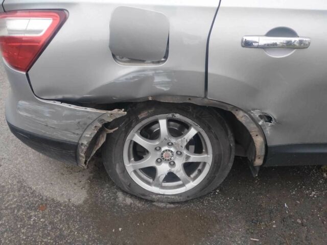 Серый Ниссан Кашкай, объемом двигателя 1.5 л и пробегом 200 тыс. км за 5000 $, фото 3 на Automoto.ua