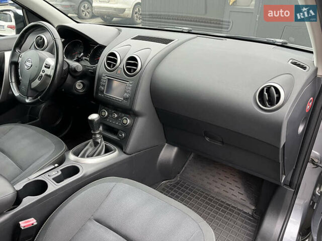 Серый Ниссан Кашкай, объемом двигателя 2 л и пробегом 186 тыс. км за 10950 $, фото 37 на Automoto.ua