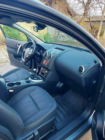 Серый Ниссан Кашкай, объемом двигателя 1.5 л и пробегом 216 тыс. км за 10600 $, фото 24 на Automoto.ua