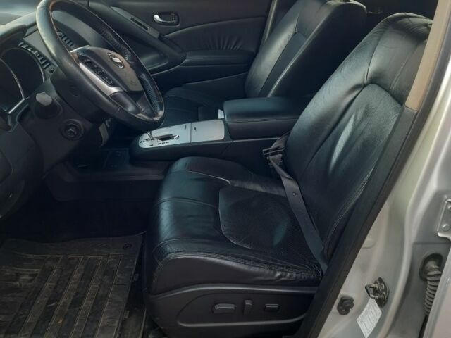 Сірий Ніссан Кашкай, об'ємом двигуна 2 л та пробігом 300 тис. км за 5450 $, фото 5 на Automoto.ua