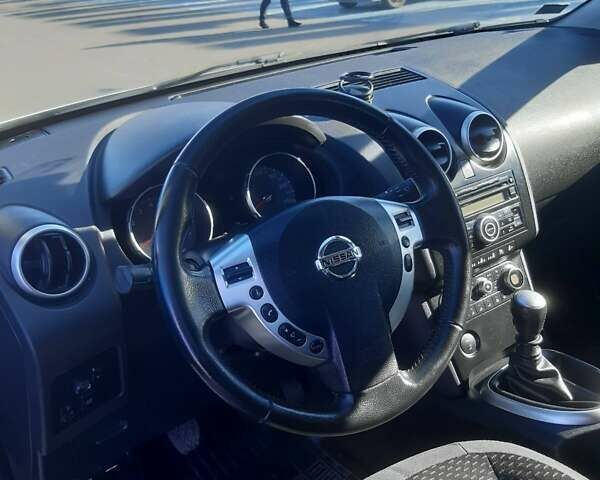 Серый Ниссан Кашкай, объемом двигателя 2 л и пробегом 225 тыс. км за 11200 $, фото 15 на Automoto.ua