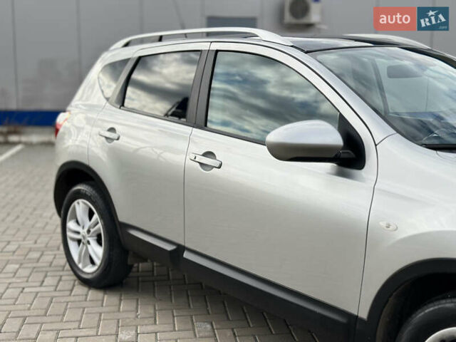 Сірий Ніссан Кашкай, об'ємом двигуна 2 л та пробігом 232 тис. км за 11450 $, фото 10 на Automoto.ua
