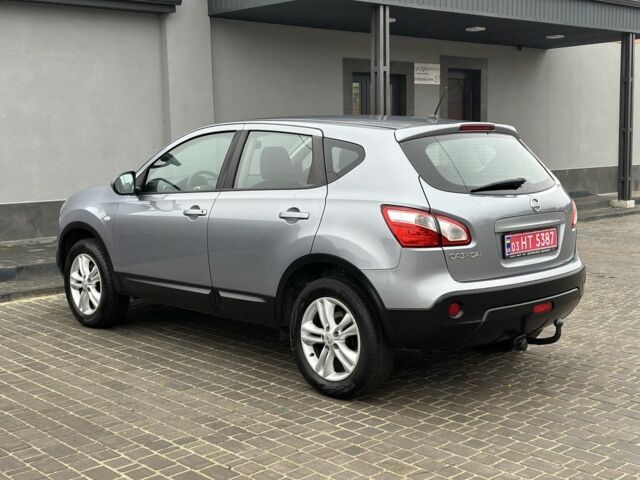 Серый Ниссан Кашкай, объемом двигателя 1.6 л и пробегом 239 тыс. км за 10300 $, фото 6 на Automoto.ua