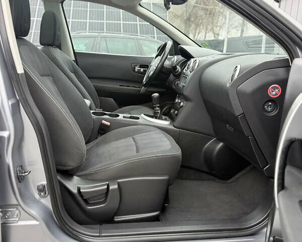 Сірий Ніссан Кашкай, об'ємом двигуна 1.5 л та пробігом 192 тис. км за 9200 $, фото 104 на Automoto.ua