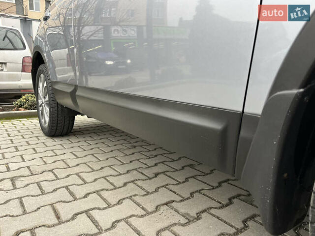 Серый Ниссан Кашкай, объемом двигателя 2 л и пробегом 186 тыс. км за 10999 $, фото 40 на Automoto.ua