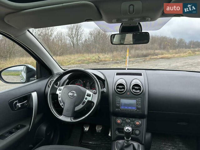 Серый Ниссан Кашкай, объемом двигателя 1.5 л и пробегом 260 тыс. км за 8950 $, фото 27 на Automoto.ua