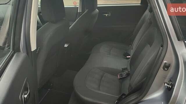 Серый Ниссан Кашкай, объемом двигателя 1.5 л и пробегом 230 тыс. км за 9700 $, фото 10 на Automoto.ua