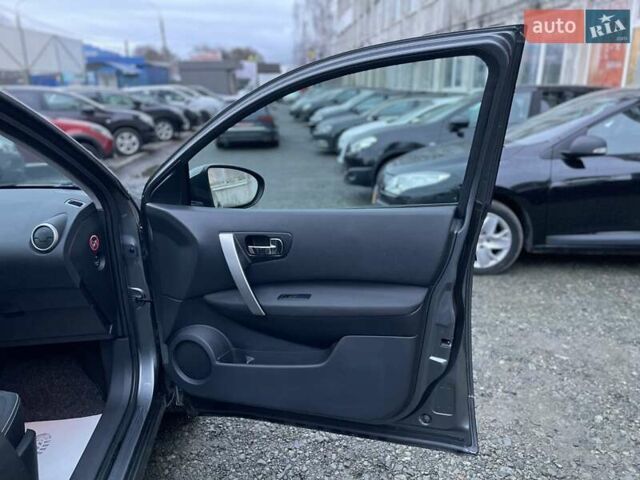 Сірий Ніссан Кашкай, об'ємом двигуна 1.5 л та пробігом 218 тис. км за 12000 $, фото 38 на Automoto.ua