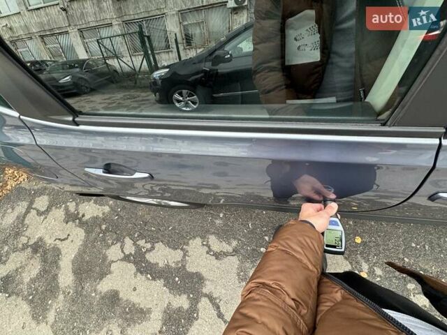 Серый Ниссан Кашкай, объемом двигателя 1.6 л и пробегом 199 тыс. км за 11500 $, фото 93 на Automoto.ua