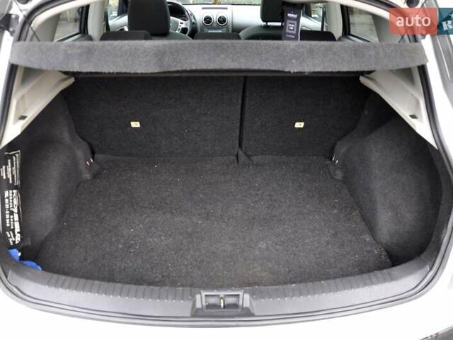 Серый Ниссан Кашкай, объемом двигателя 2 л и пробегом 154 тыс. км за 9600 $, фото 15 на Automoto.ua